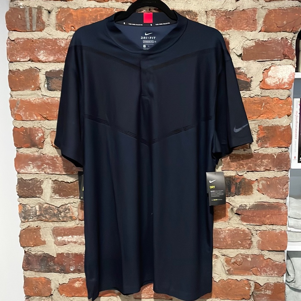 Nike ADV Tiger Woods Printed Golf Blade Collar Polo